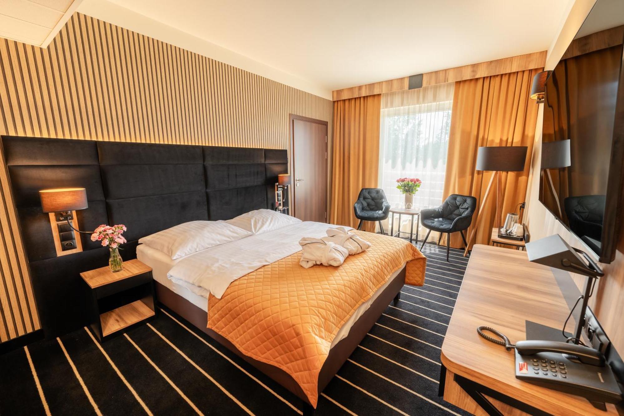 Park Diament 4*